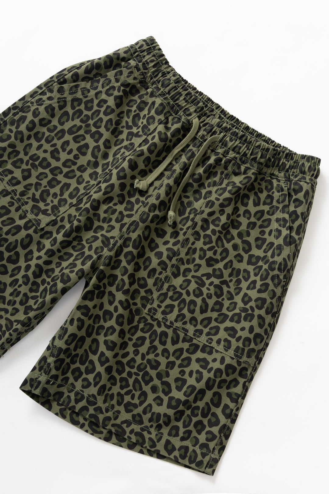 Patterned Chef Shorts - Green Leopard