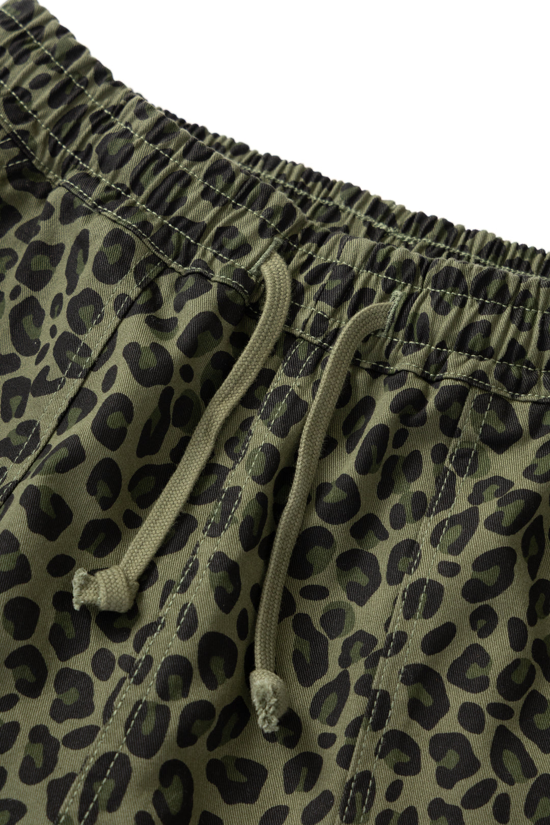 Patterned Chef Shorts - Green Leopard