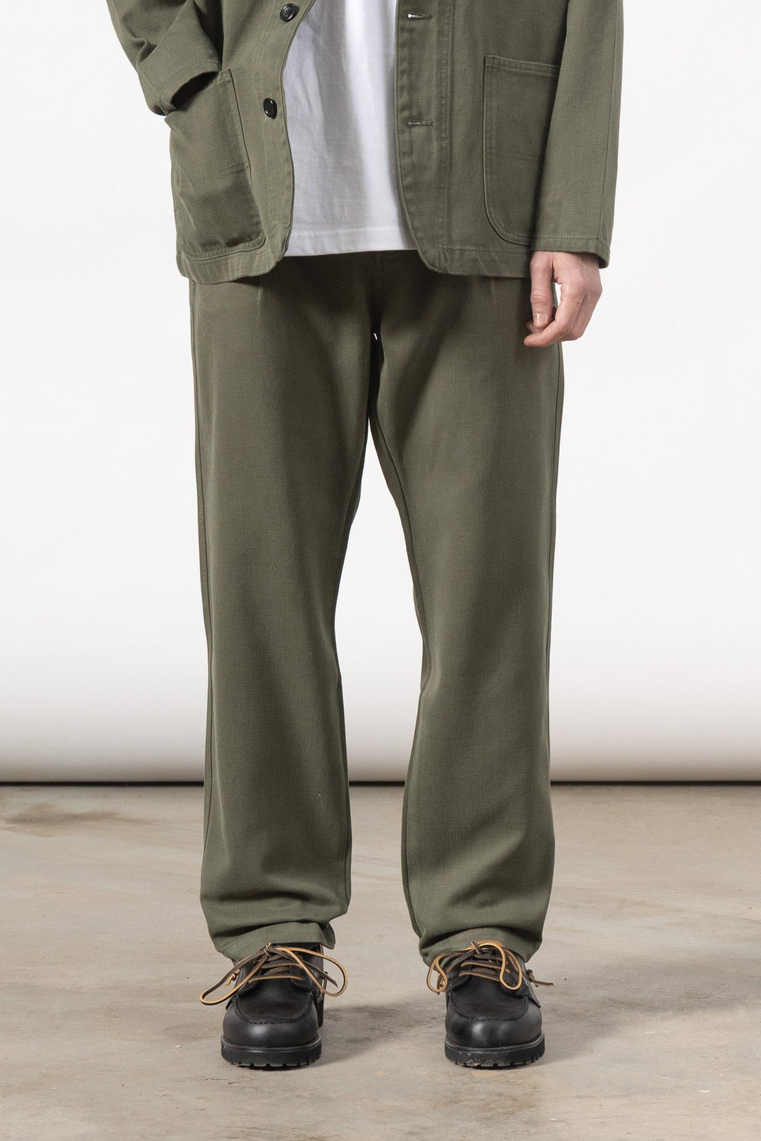 Moleskin Waiters Pant - Moss