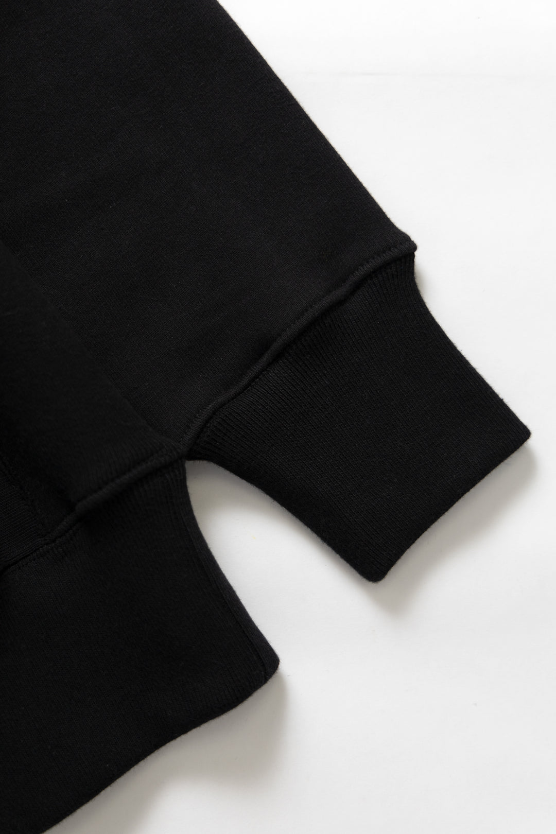 Frequent Flyer Crewneck - Black