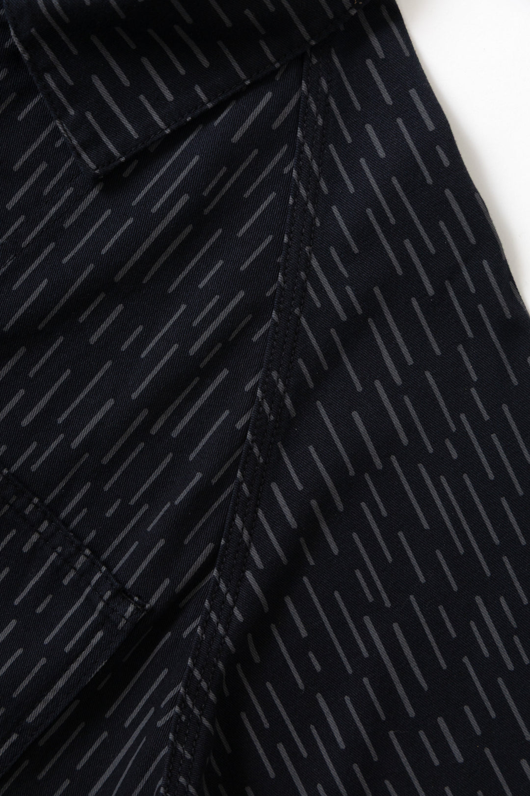 Patterned Coverall 2.0 - Raindrop Mono