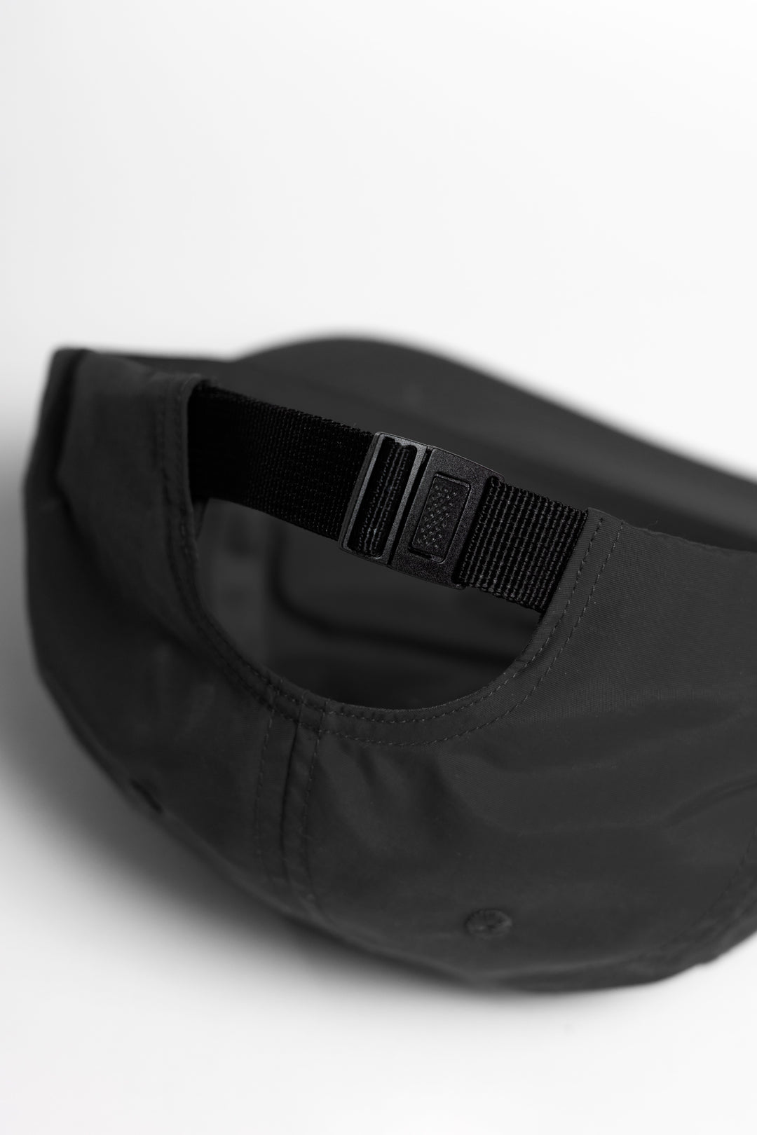 Chef's Kiss Cap - Black