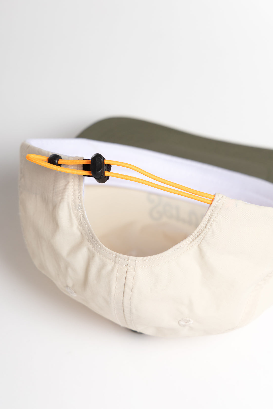 Script Surf Cap - Off-White / Olive