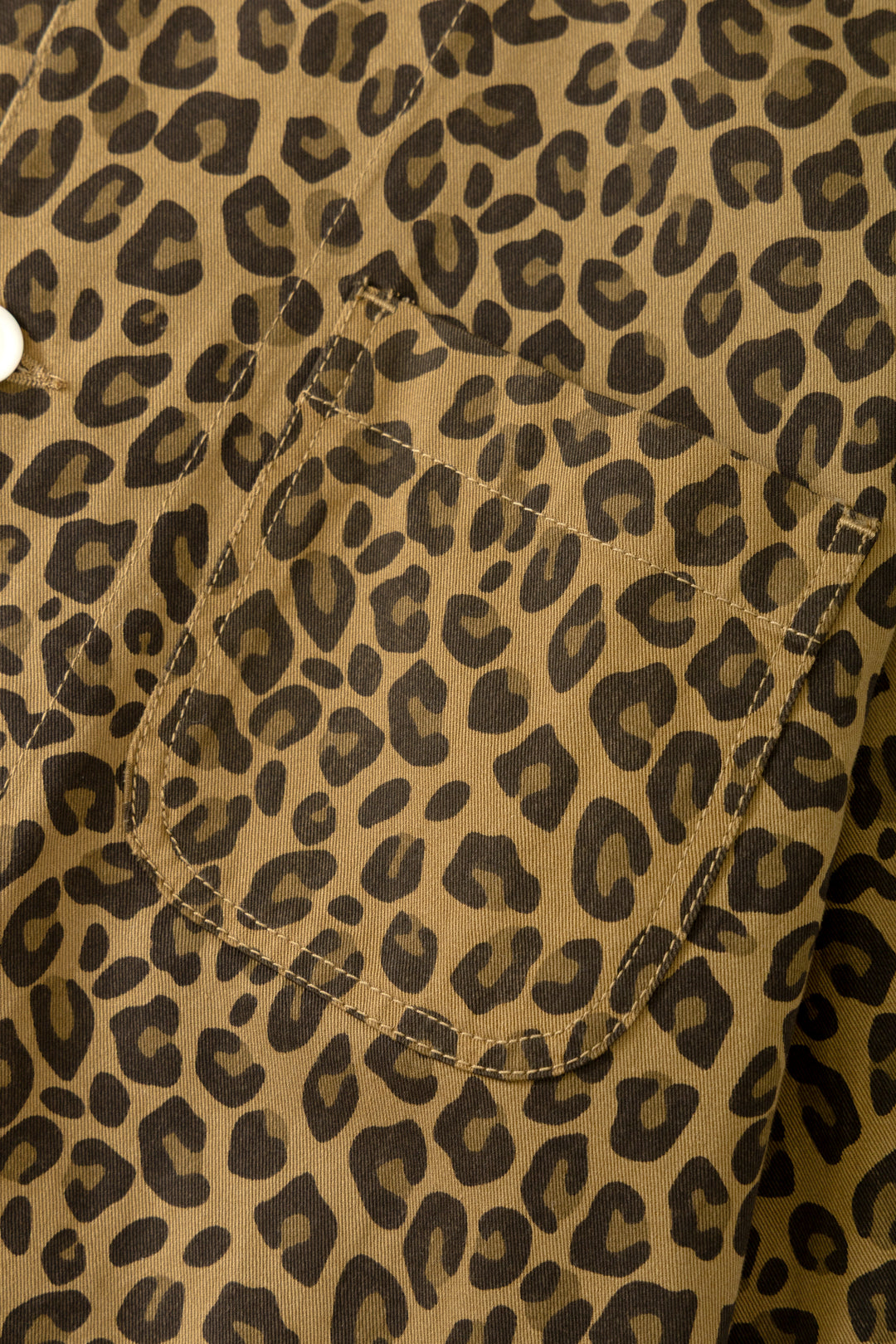 Patterned Easy Chef Shirt - Brown Leopard